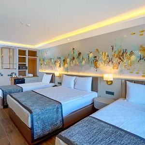 Dreibettzimmer